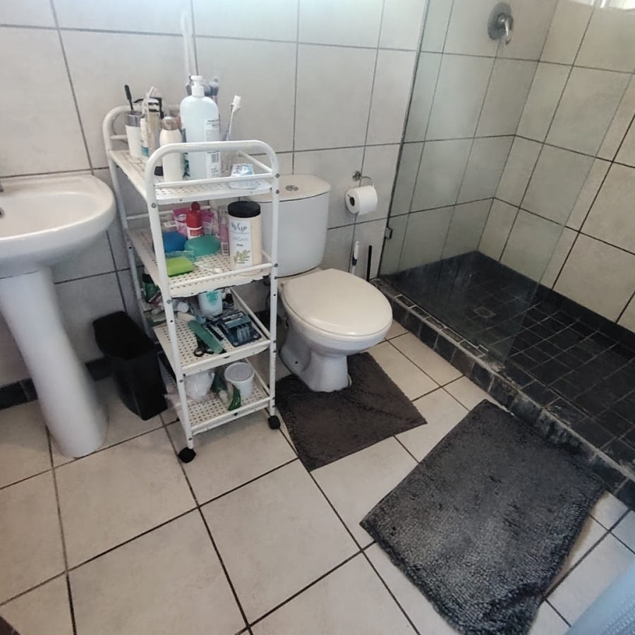 3 Bedroom Property for Sale in Baysville Eastern Cape